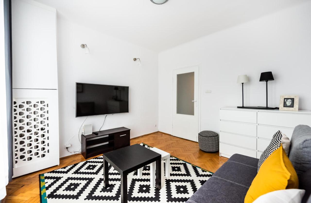 Superior Metro Centrum Apartment Warsaw Exterior photo